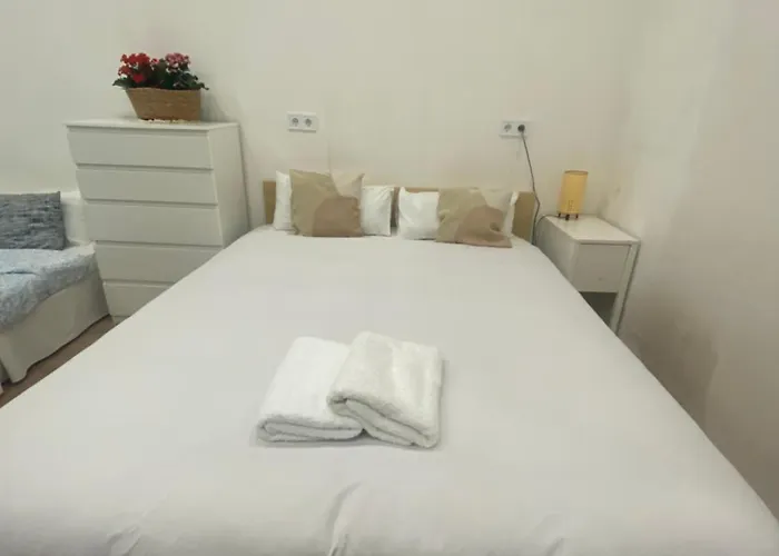 Barcelona Home Apartman *